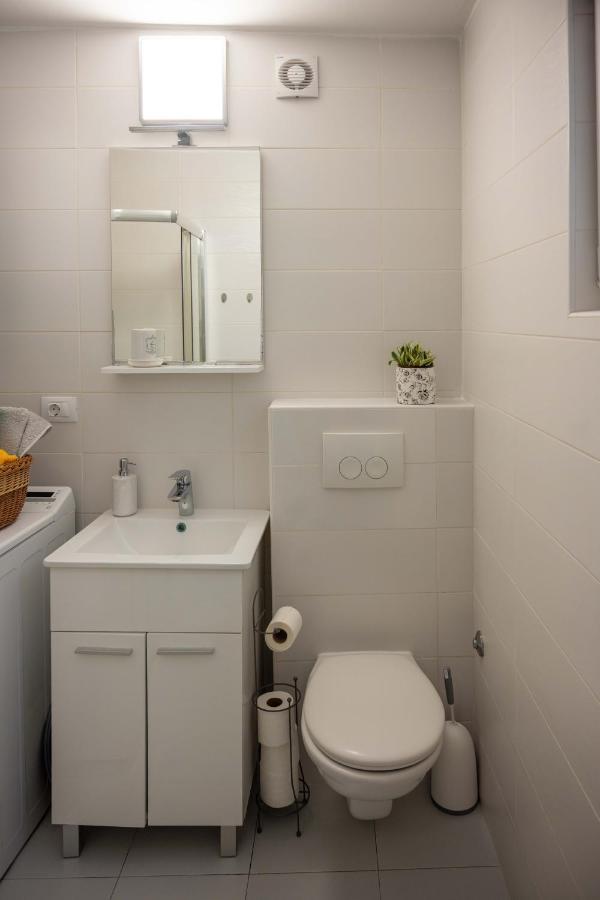 Apartment Montona Pula Extérieur photo
